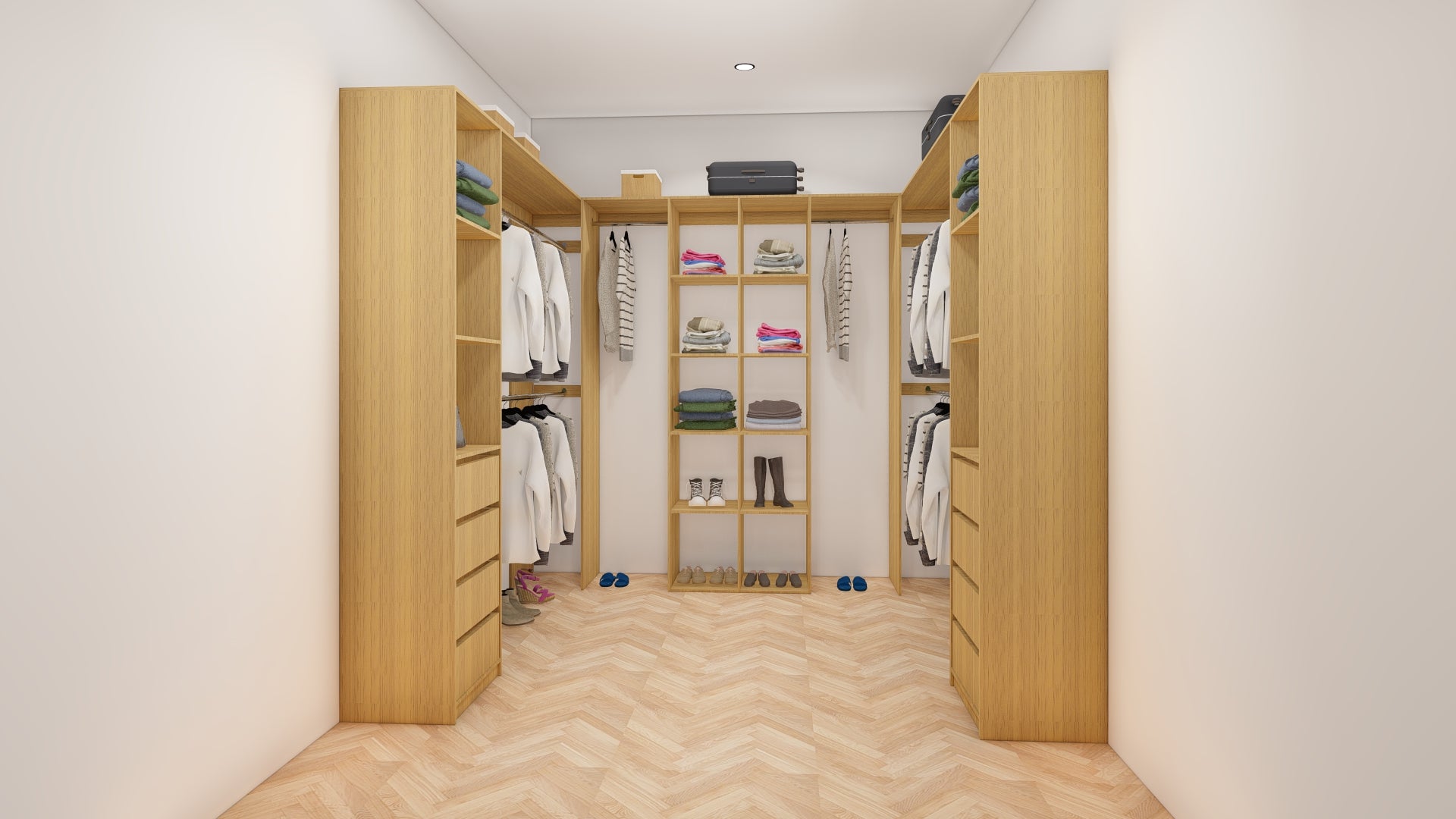 Customizable Lux Walk In Robe #4