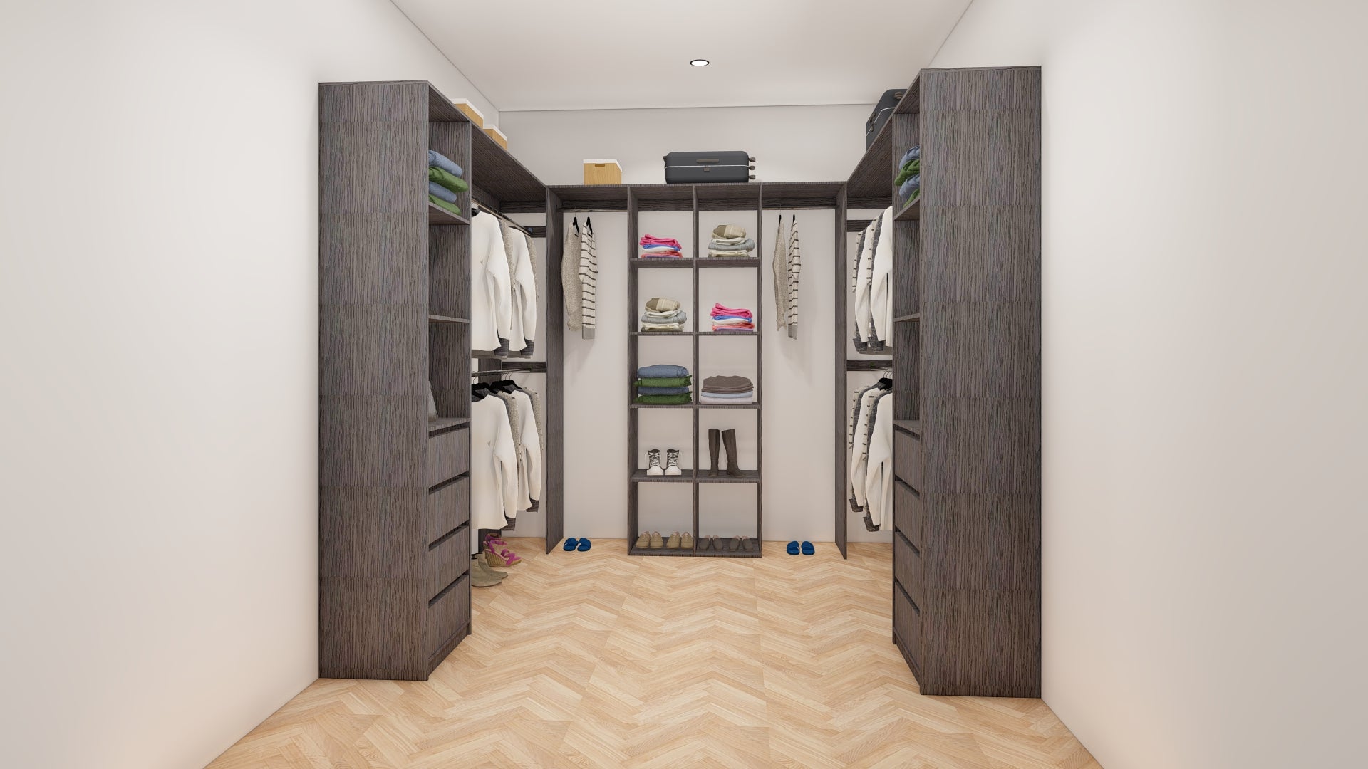 Customizable Lux Walk In Robe #4