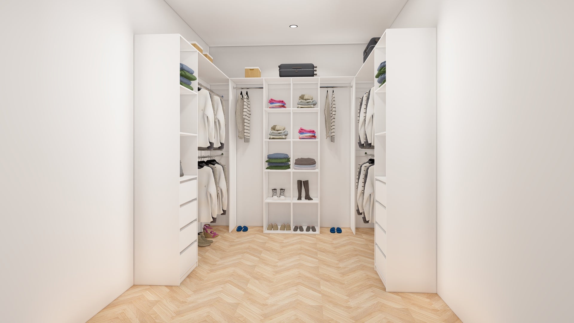 Customizable Lux Walk In Robe #4